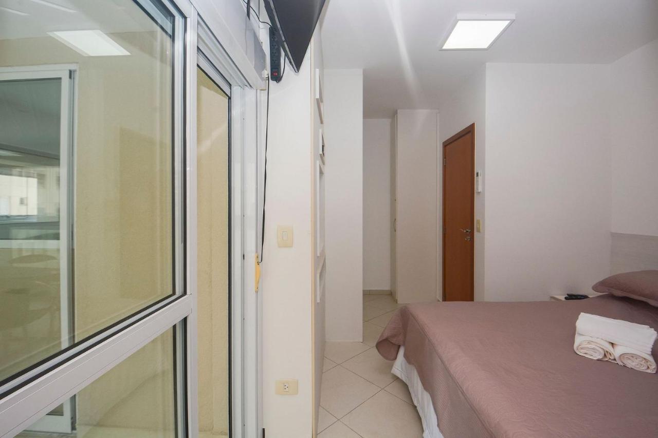 Apto Com Garagem E Lavanderia Em Frente A Praia Guaruja Exterior photo